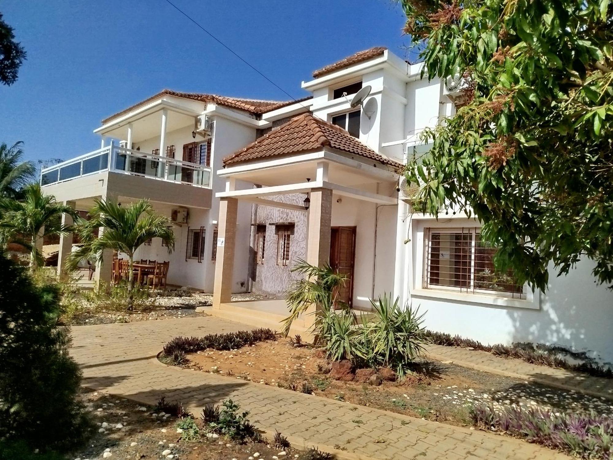 Al Jannah Bis Hotel Somone Kültér fotó